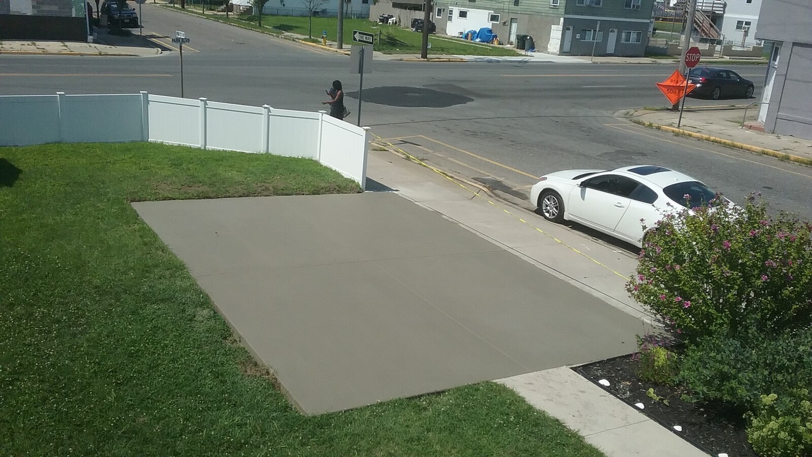 Photo - 206 W Roberts Ave Unit 1st floor