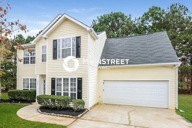 Photo - 3 Bedroom Pet-Friendly Home in Jonesboro, ...