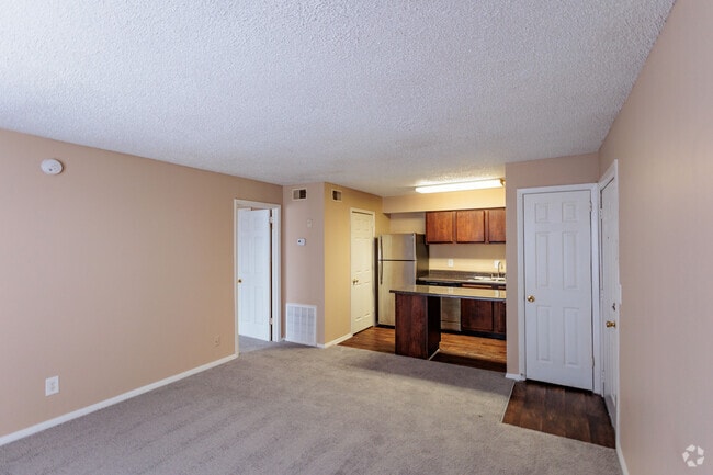 1BR, 1BA - 680SF - Baker Station