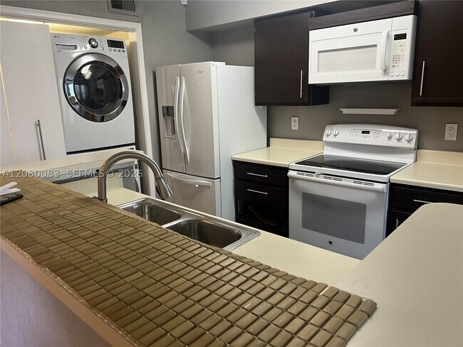 777 Riverside Dr Unit 1514