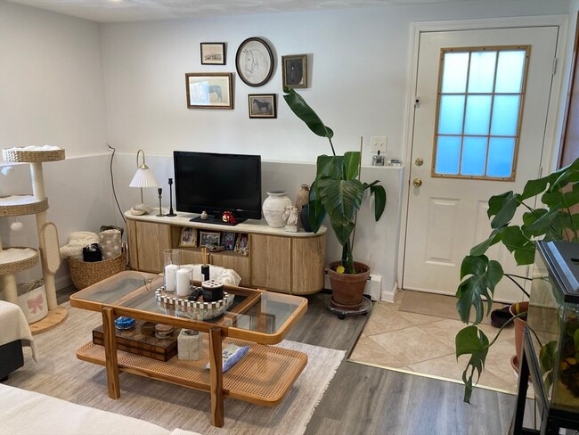 Photo - 25 Cleveland St Unit 1