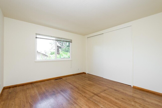 Photo - 3045 Trousdale Dr