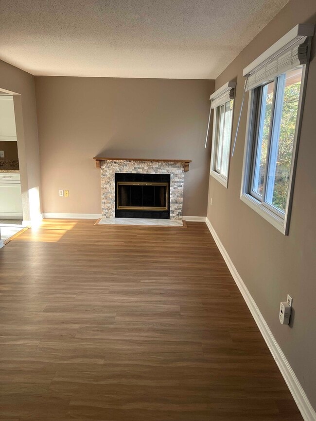 Photo - 14 Orient Way