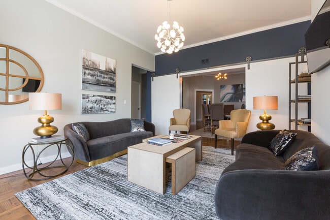 Photo - 574 Castro St