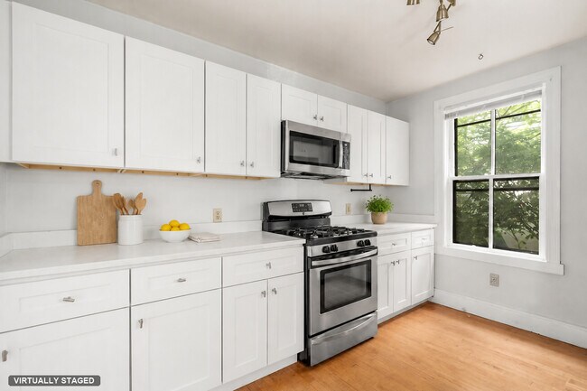 Photo - 75 Wood St Unit 1