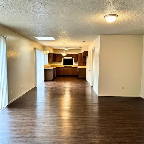 Photo - 628 Taylor Ct
