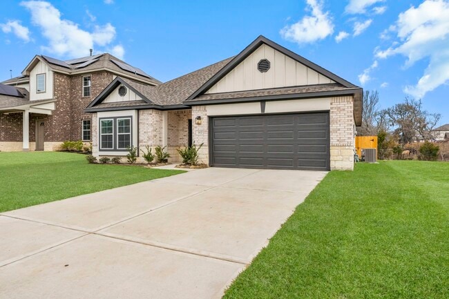 Photo - 11820 Whirlaway Dr