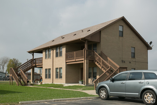 Marlin Court Apartments - Marlin Court Apartments