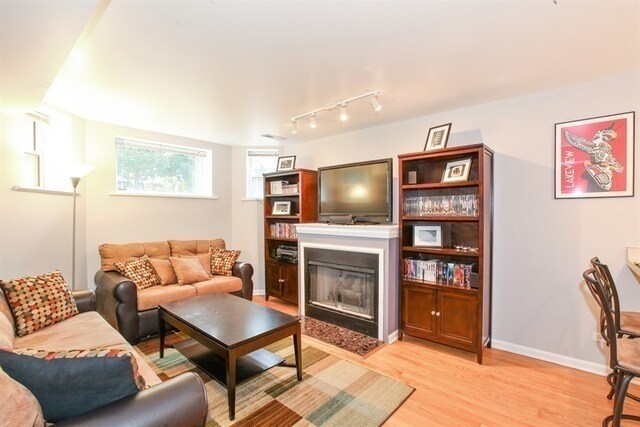 Photo - 2839 N Burling St Unit G