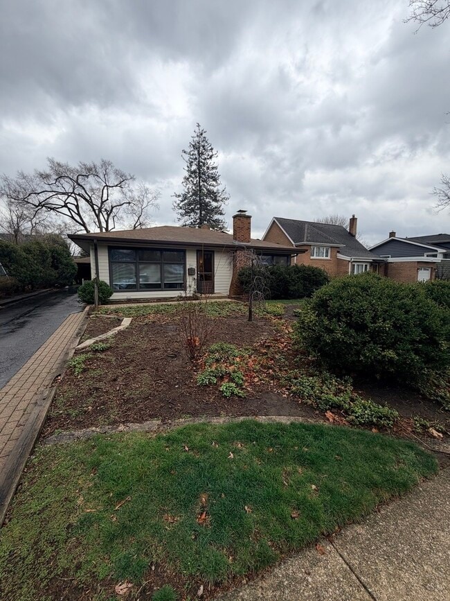 Photo - 137 Richard Ave