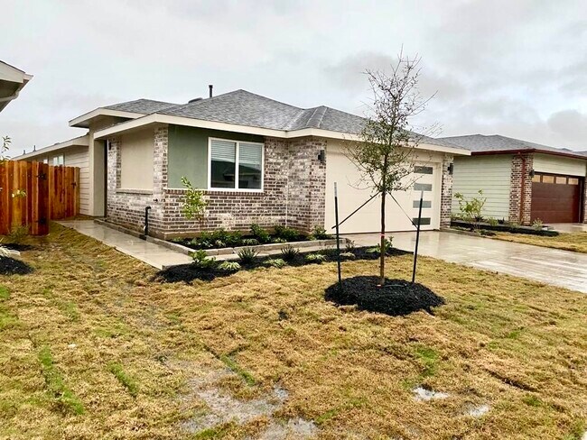 Photo - 2824 Gunnersbury Dr