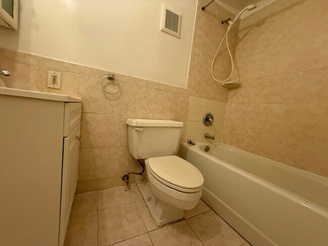 Photo - 333 Grand Ave Unit 1A