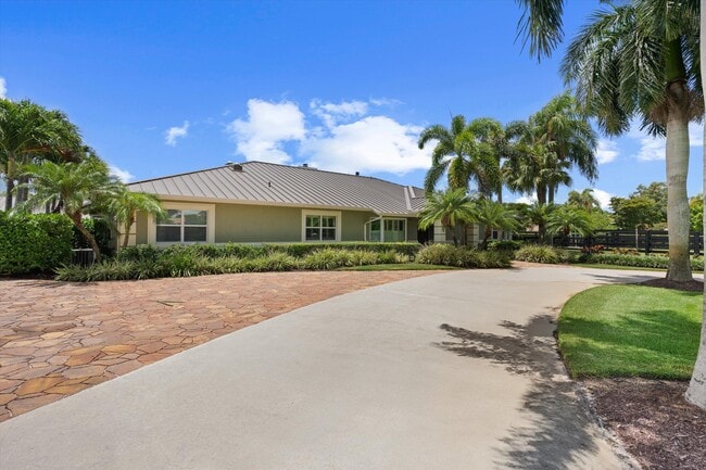 Photo - 14410 Equestrian Way