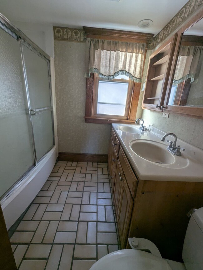 Photo - 64 Stanley St Unit 1