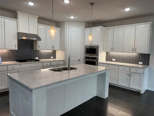 Photo - 633 Somerset Dr
