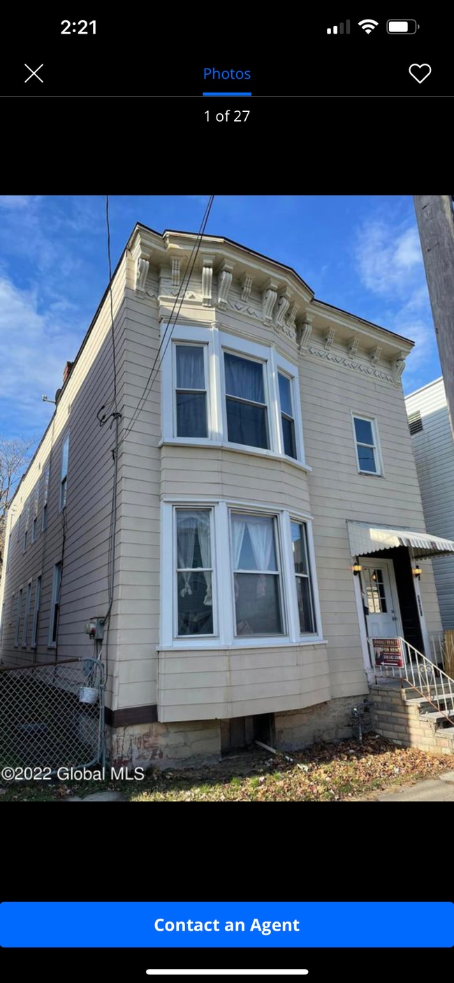 Building Photo - 1625 6th Ave Unit #1 Rental