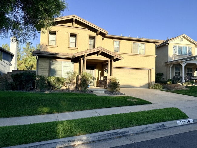11226 Evergreen Loop