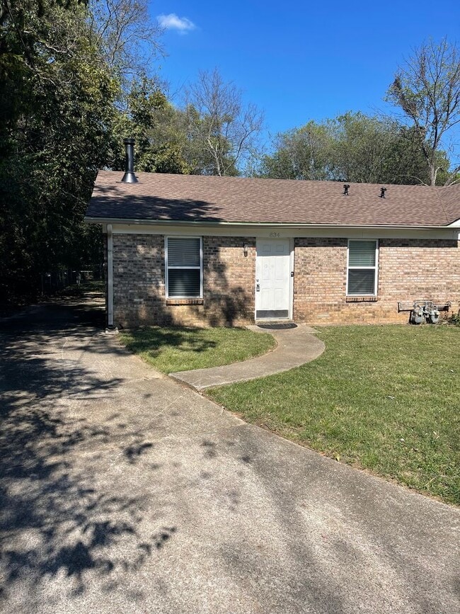 Photo - 3 bedroom 2 bath Hermitage duplex
