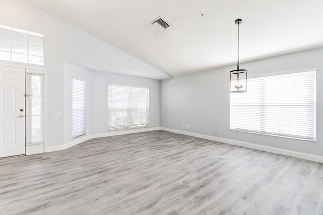 Photo - 29806 Morningmist Dr