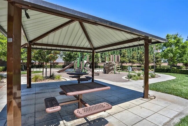 Photo - 20956 Cornerstone Dr