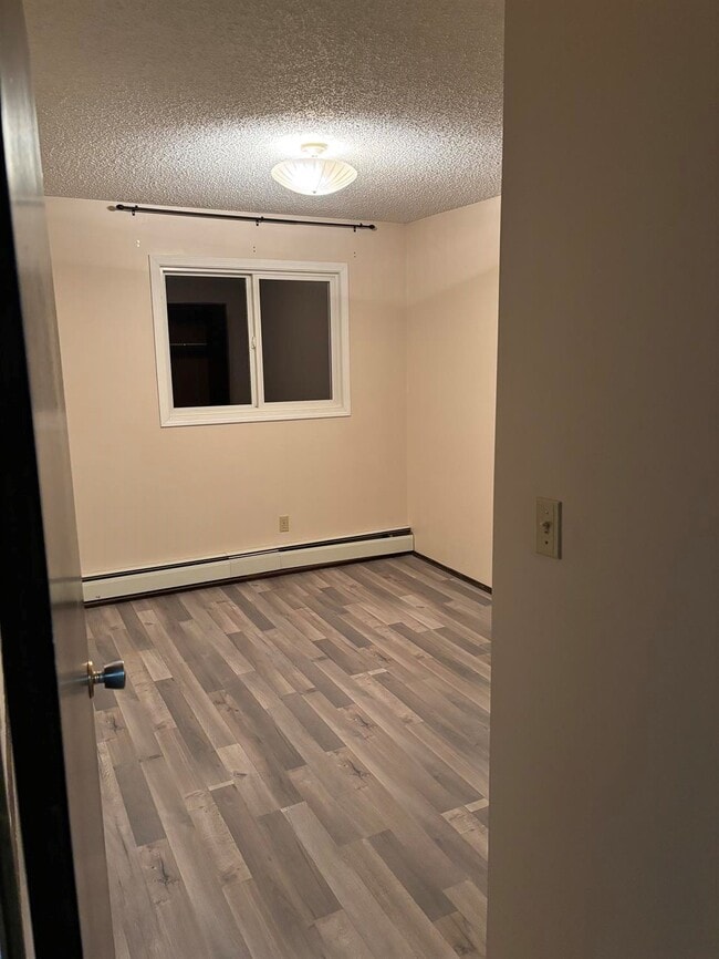 Photo - 2 Bed 1 Bath Unit in Grande Cache, AB Unit 205