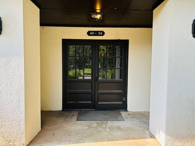 Photo - Wow! Newly renovated 2 bedroom 2 bathroom unit in Lithonia. Must see!