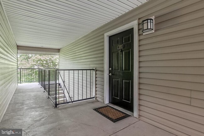 3305 Wyndham Cir Unit 353