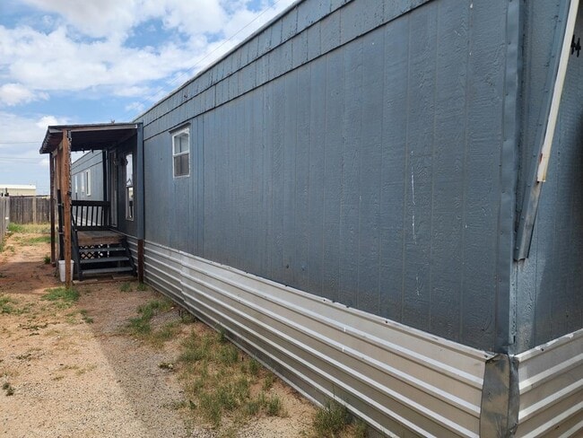 Building Photo - 3544 W 15th St