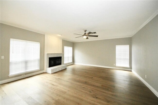 Photo - 8910 Marybank Dr