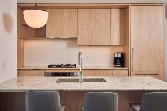 Photo - 540 N Orleans St Unidad ID407343P