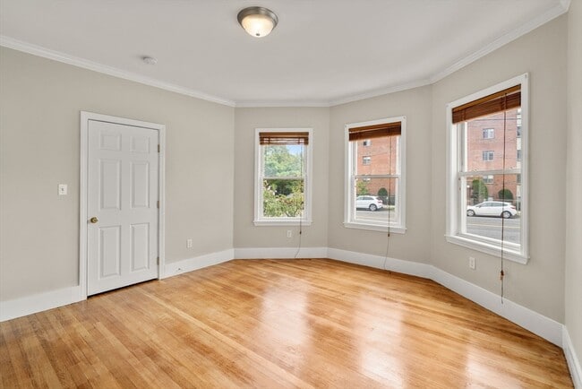 Photo - 798 Mt Auburn St Unit 798