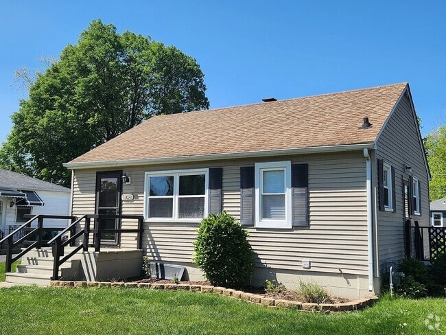 Building Photo - 1301 Schriber Ave Rental