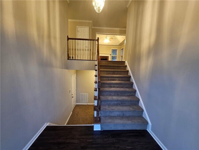 Photo - 144 Hunters Trce