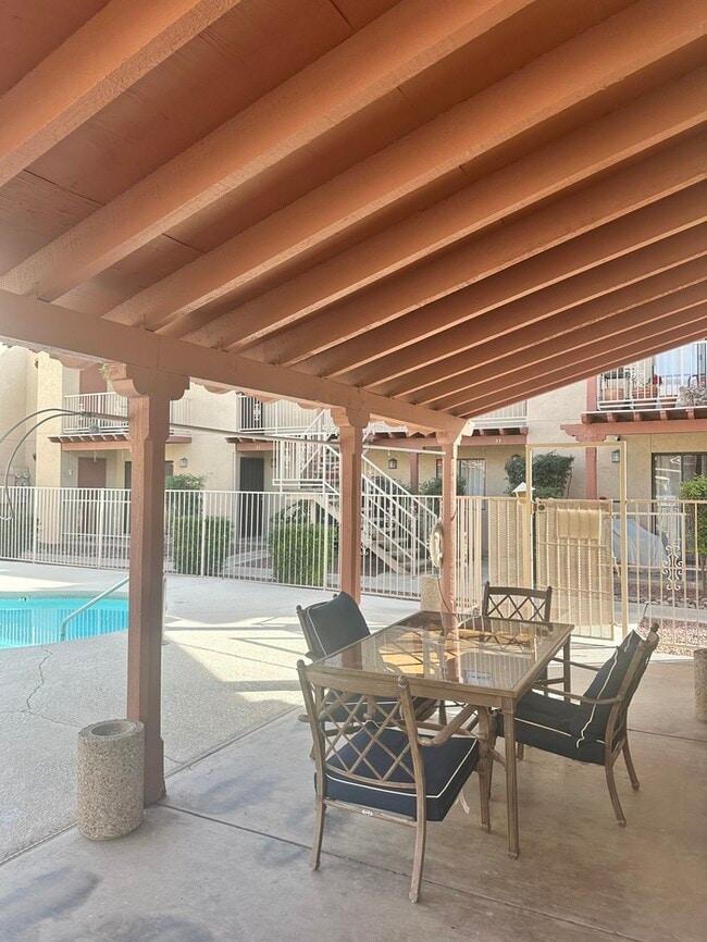 Photo - Beautiful and Spacious 3 bedroom Condo - Lovely Grounds - Swimming Pool Unit 26