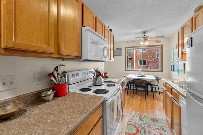 Photo - Riverwood Homes LLC Unit 104