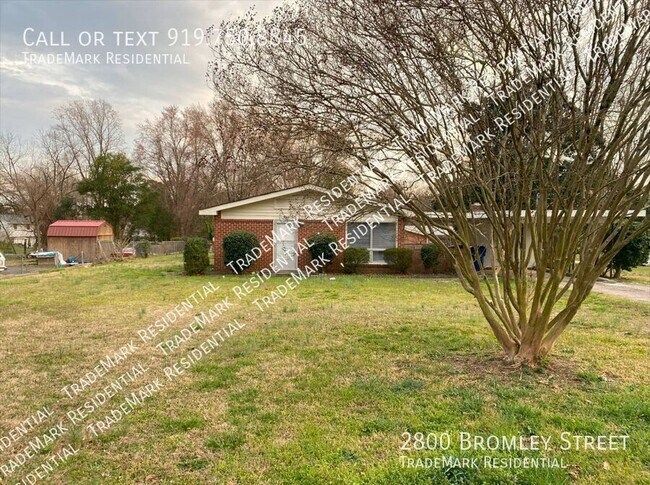 Photo - 2800 Bromley St House