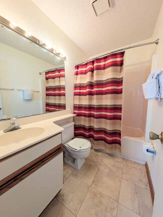 Photo - Little River Inn - Long Term Rental in Little River, SC Unidad 1704