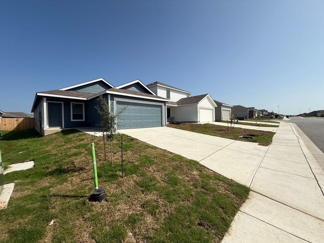 Photo - Brand New 4bd/2ba in Prime Location