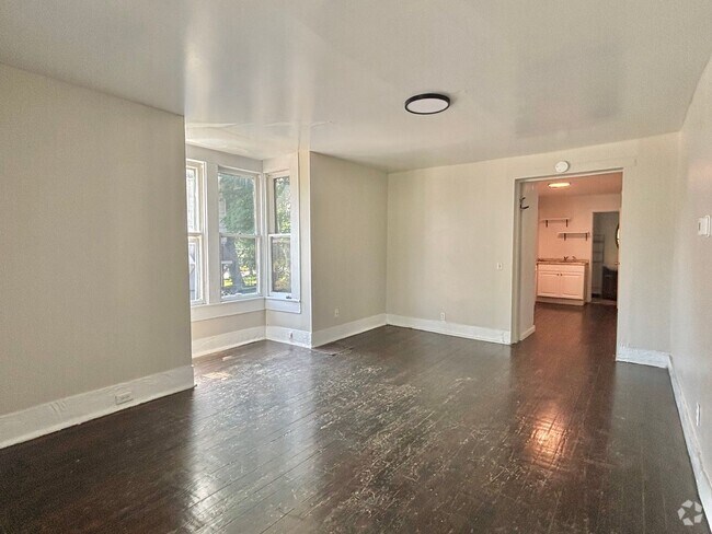 Building Photo - 1111 Douglas Terrace Unit 2 Rental
