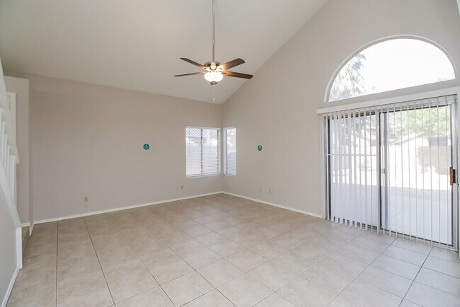 Photo - 2282 W Park Ave