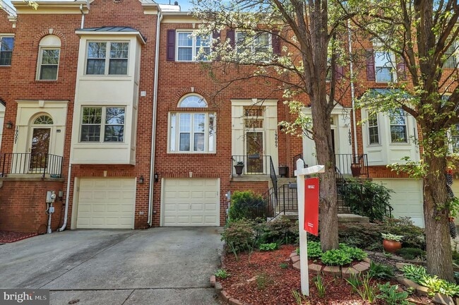 Photo - 19005 Gallop Dr Townhome