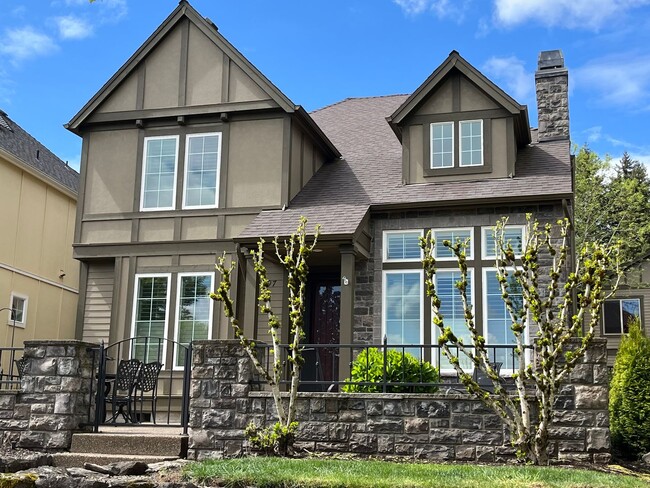 Building Photo - Charming 3 Bedroom Villebois Home with Loft, A/C, Designer Finishes and Community Pool!