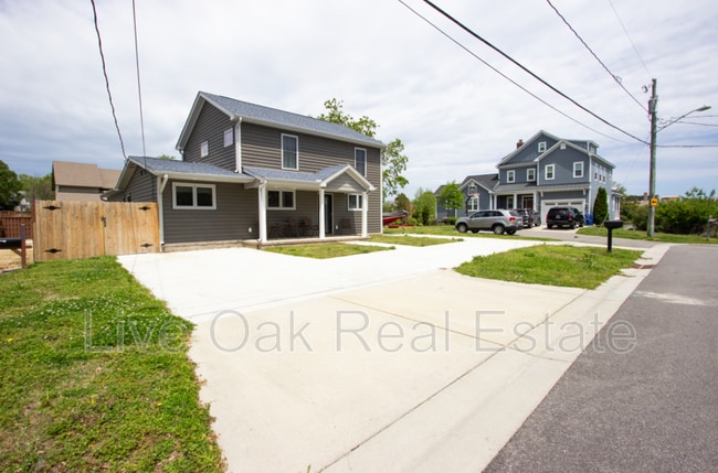 Photo - 501 Delaware Ave