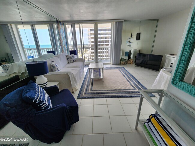 Photo - 2800 N Atlantic Ave Unidad 1209