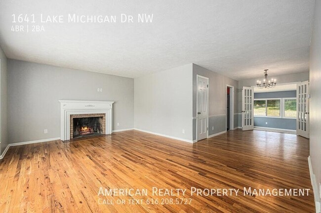 Photo - 1641 Lake Michigan Dr NW