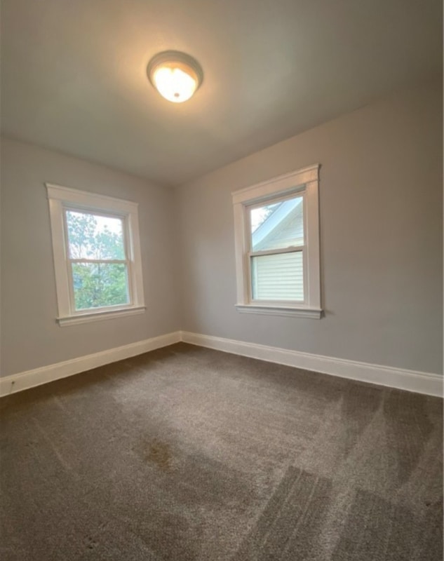 Building Photo - 3218 W 112th St Rental