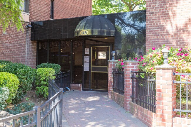 Photo - 145 Lincoln Ave