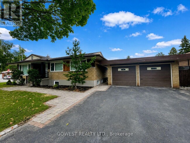 Photo - 42 Briarwood Crescent