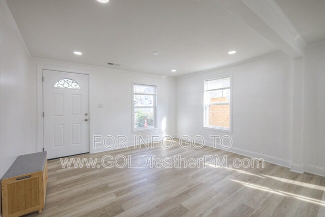 Photo - 1707 17th Ave N