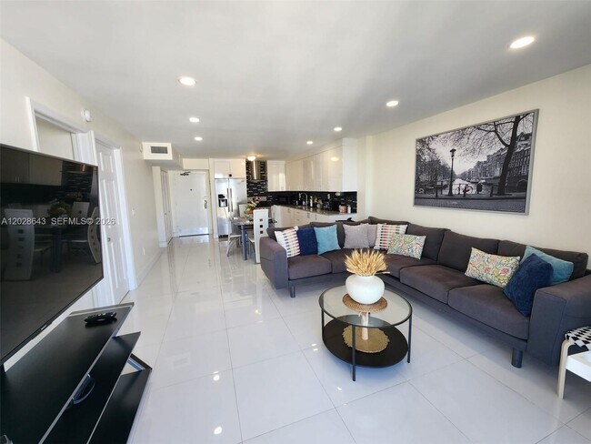 345 Ocean Dr Unit 602